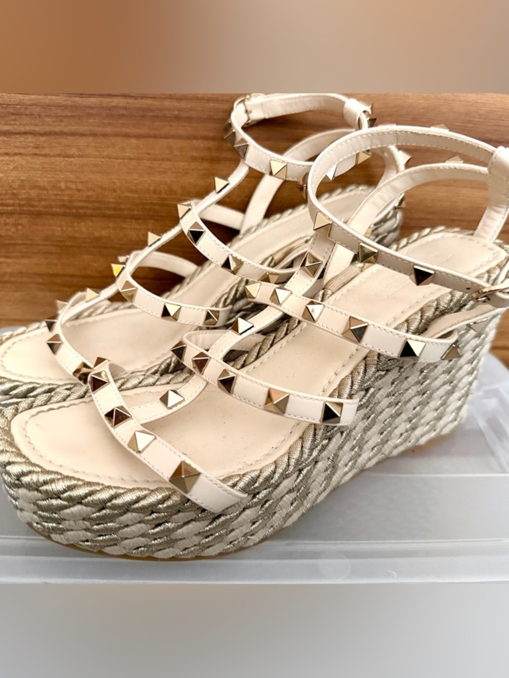 Valentino Garavani Rockstud Ivory Espadrille Sandals - Size 7 US/37 US